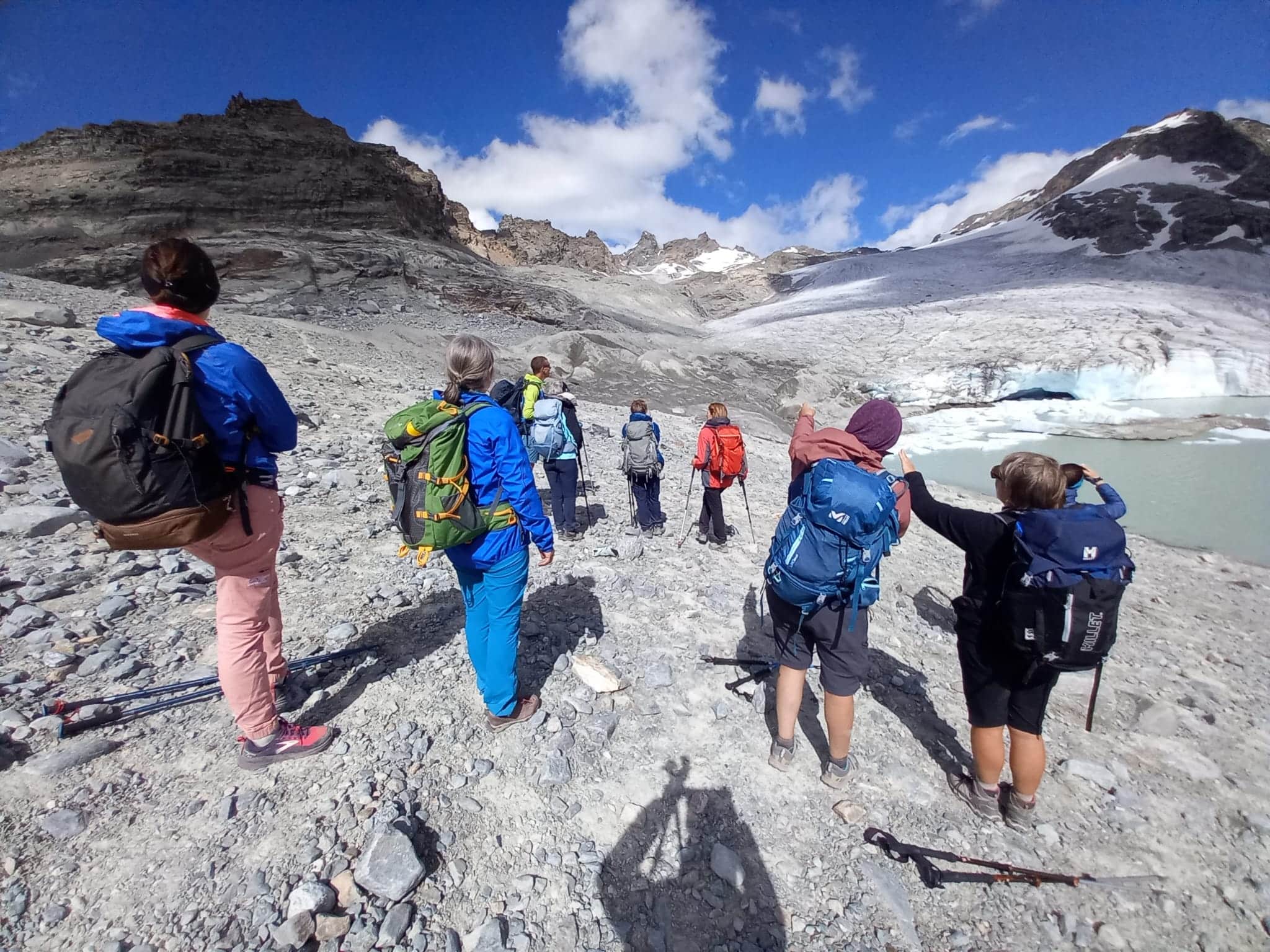 Lac Glaciaire de Bionnassay – Initiation à la glaciologie et lien avec le dérèglement climatique